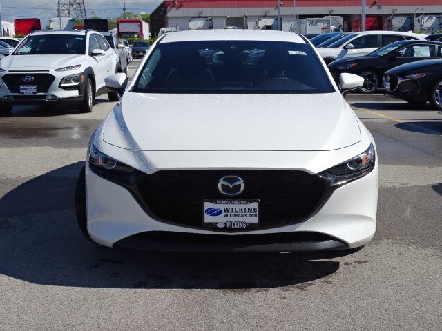2019 Mazda Mazda3 Preferred Hatchback photo 4