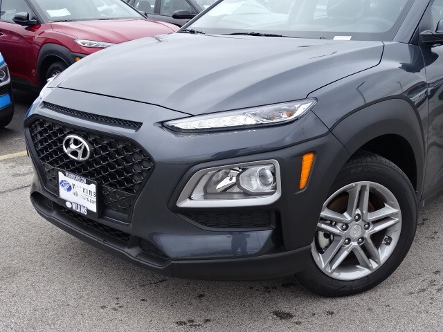 2020 Hyundai Kona SE photo 2