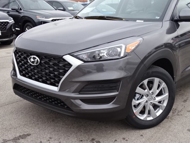 2020 Hyundai Tucson Value photo 2