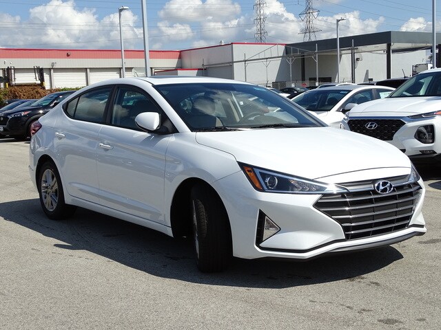 2020 Hyundai Elantra Value Edition photo 4