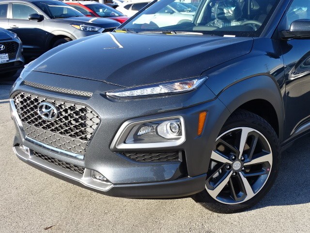 2020 Hyundai Kona Limited photo 2