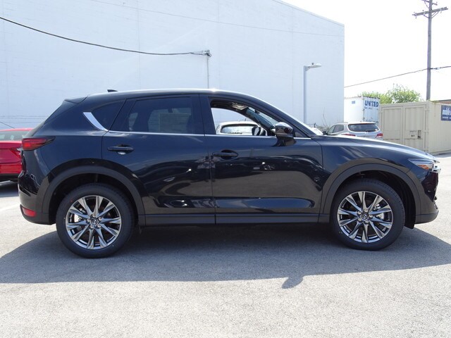 2019 Mazda CX-5 Signature photo 4