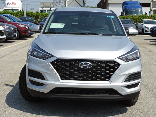 2019 Hyundai Tucson SE photo 3