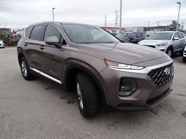 2020 Hyundai Santa Fe SE photo 4