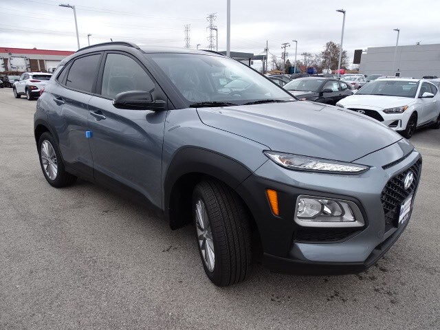 2020 Hyundai Kona SEL photo 4