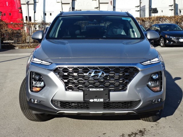 2020 Hyundai Santa Fe SEL photo 3
