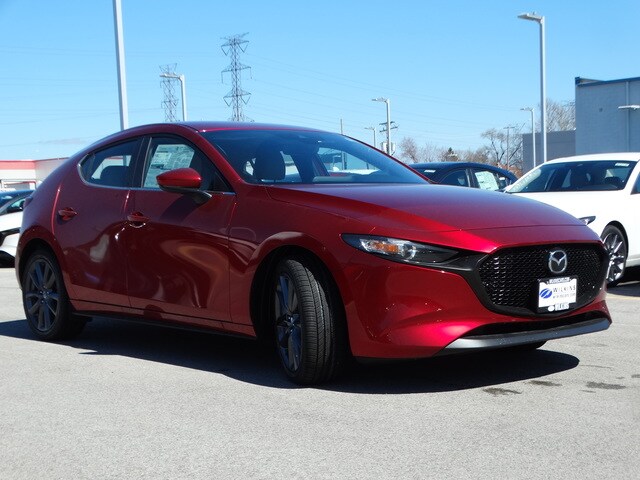 2019 Mazda Mazda3 Preferred Hatchback photo 4