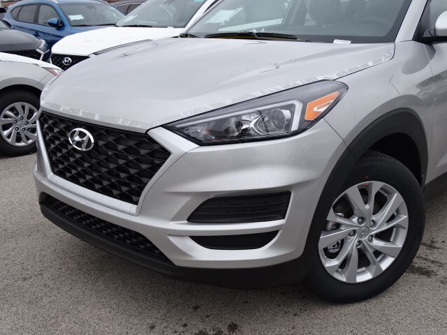 2020 Hyundai Tucson Value photo 2