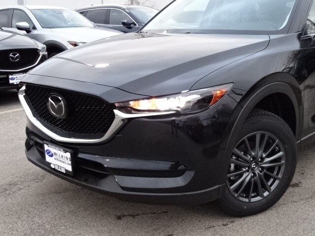2019 Mazda CX-5 Touring photo 2