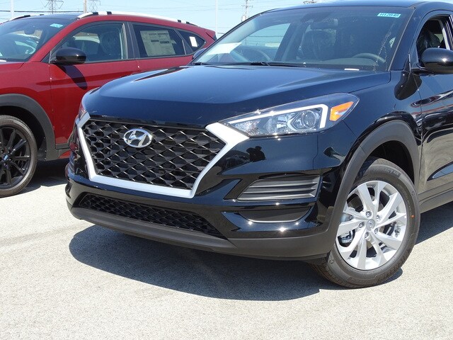 2019 Hyundai Tucson SE photo 2
