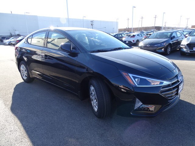 2020 Hyundai Elantra SE photo 4