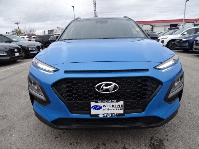 2020 Hyundai Kona SEL photo 3
