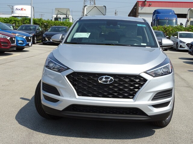 2019 Hyundai Tucson SE photo 3