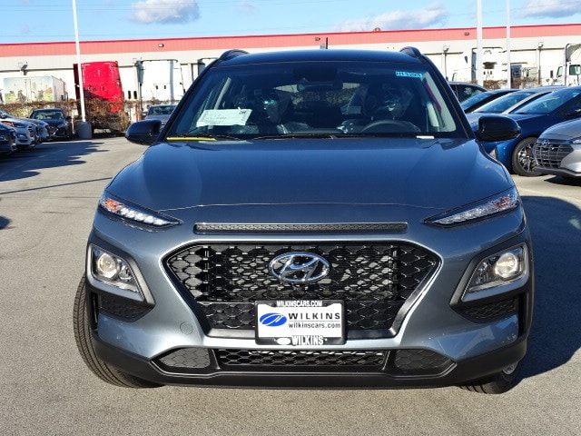 2020 Hyundai Kona SEL photo 3