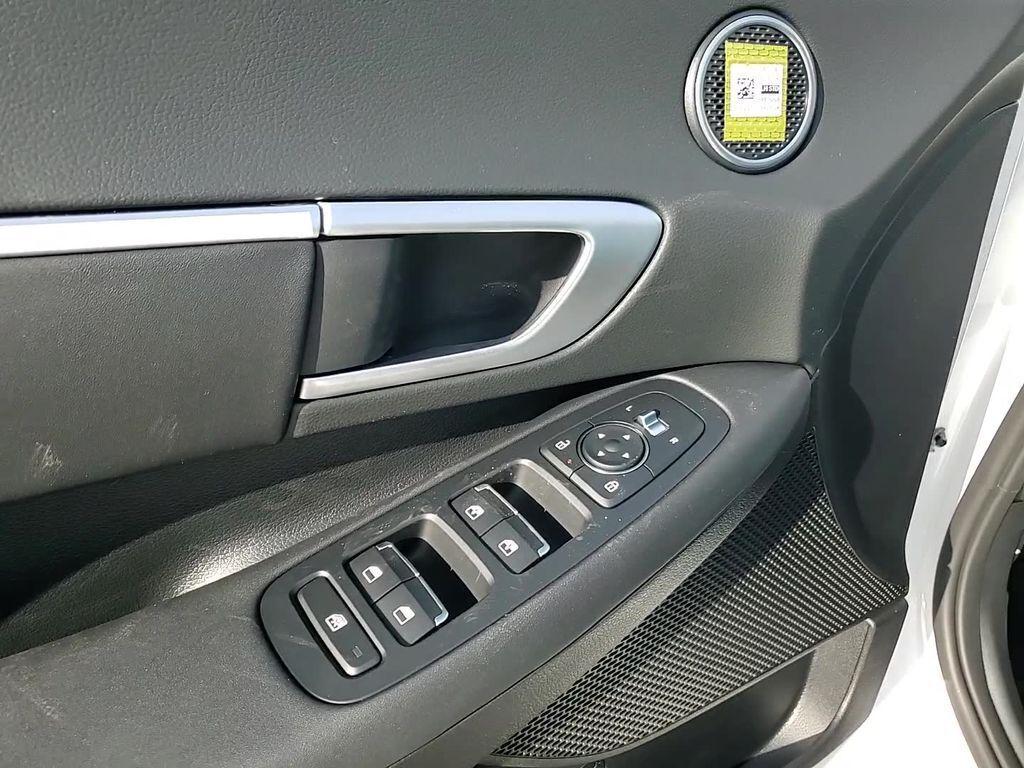 2026 Hyundai Sonata SEL - Photo 12