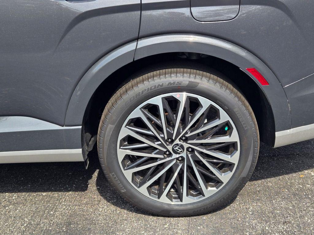 2026 Hyundai Palisade Calligraphy - Photo 17