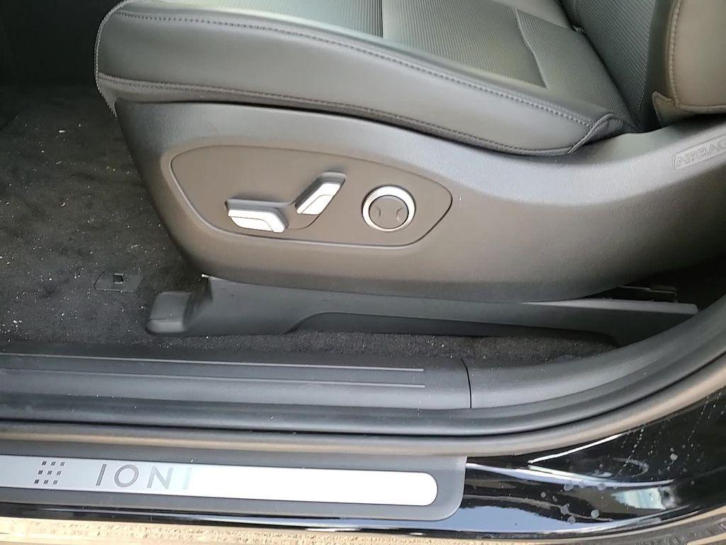 2026 Hyundai IONIQ 9 SEL - Photo 15
