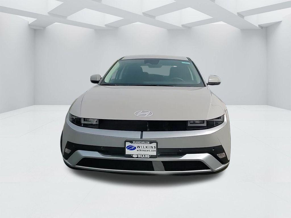 2025 Hyundai Ioniq 5 SE photo 2