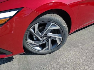 2025 Hyundai Elantra SEL Sport Sedan