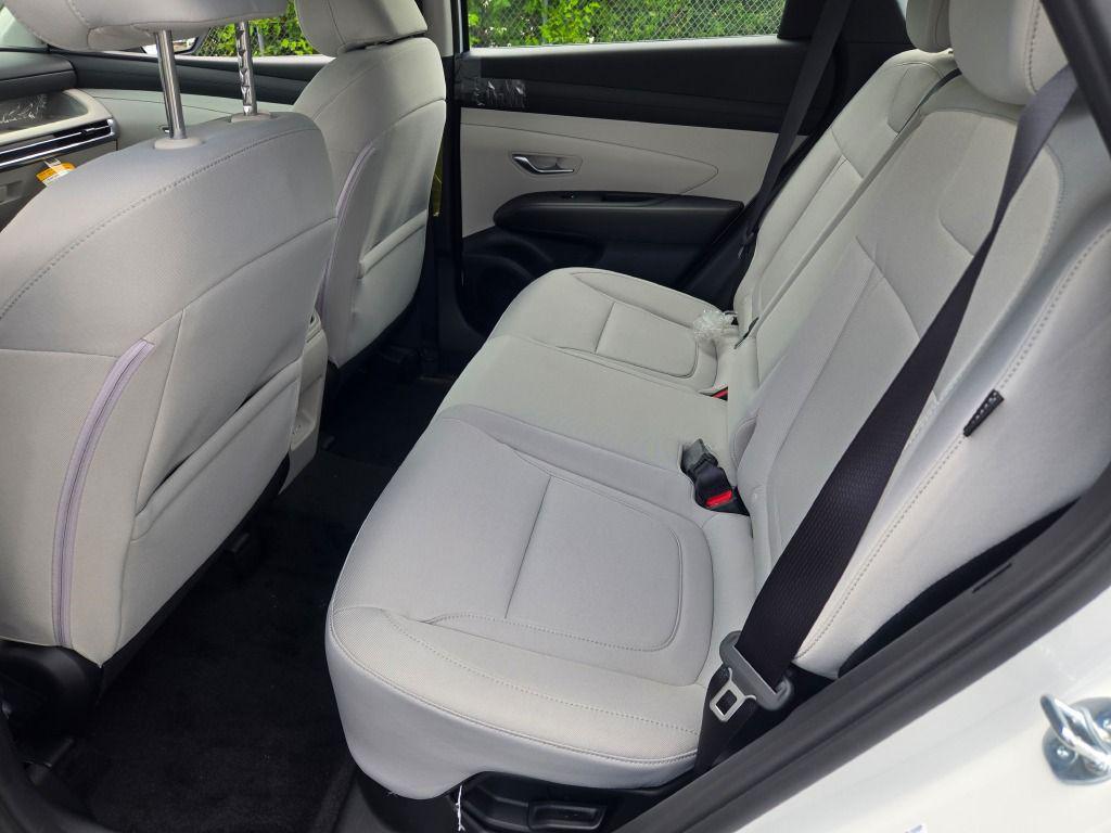 2026 Hyundai Tucson Blue SE - Photo 13