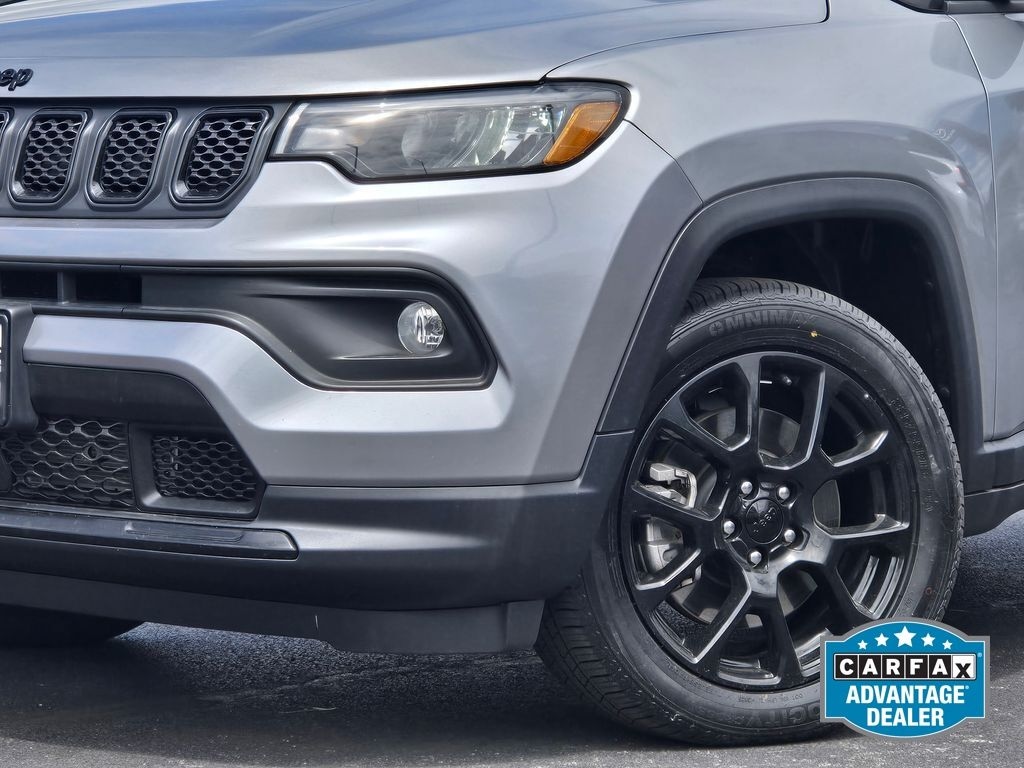 Used 2023 Jeep Compass Latitude SUV