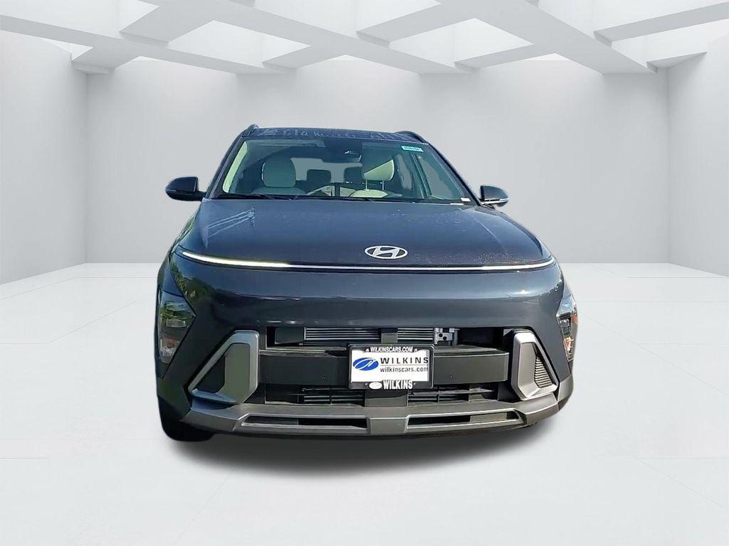 2026 Hyundai Kona SEL photo 2