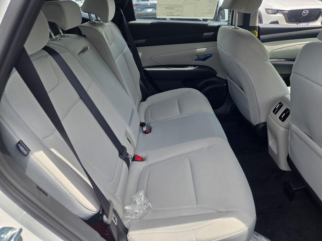 2026 Hyundai Tucson Blue SE - Photo 8