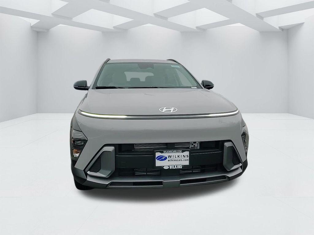 2026 Hyundai Kona SEL photo 2