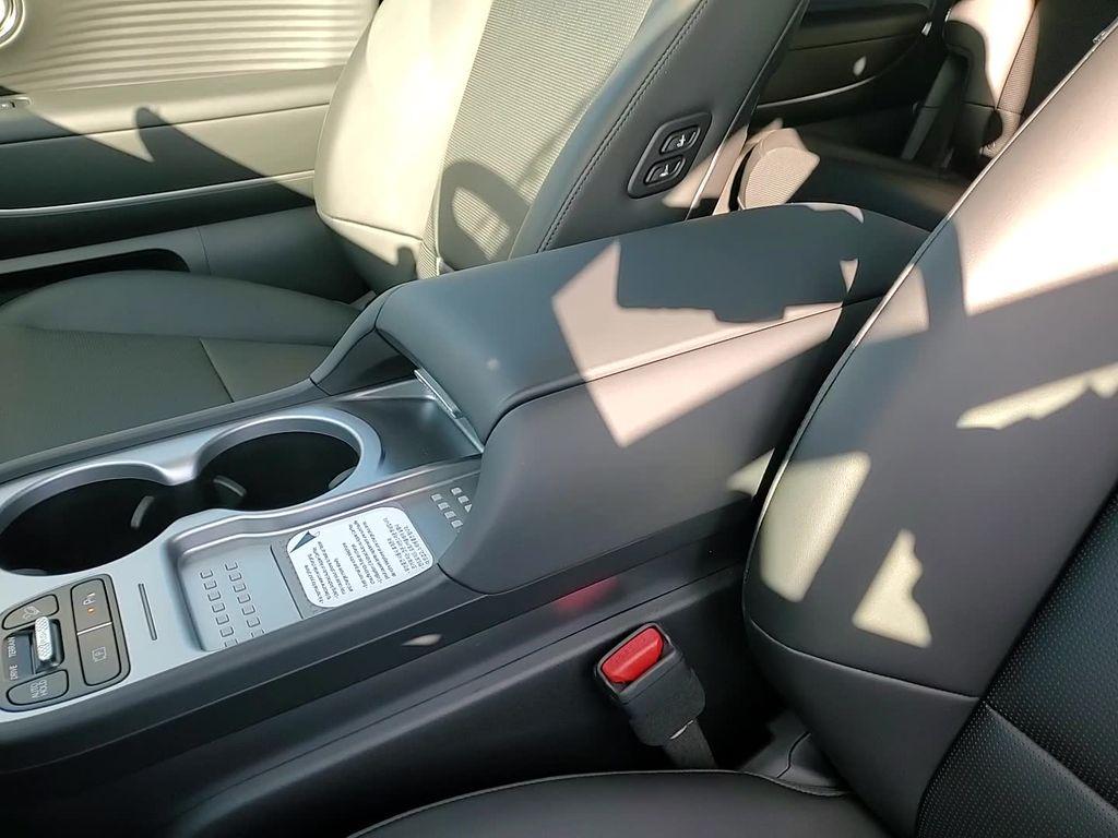 2026 Hyundai IONIQ 9 SEL - Photo 21