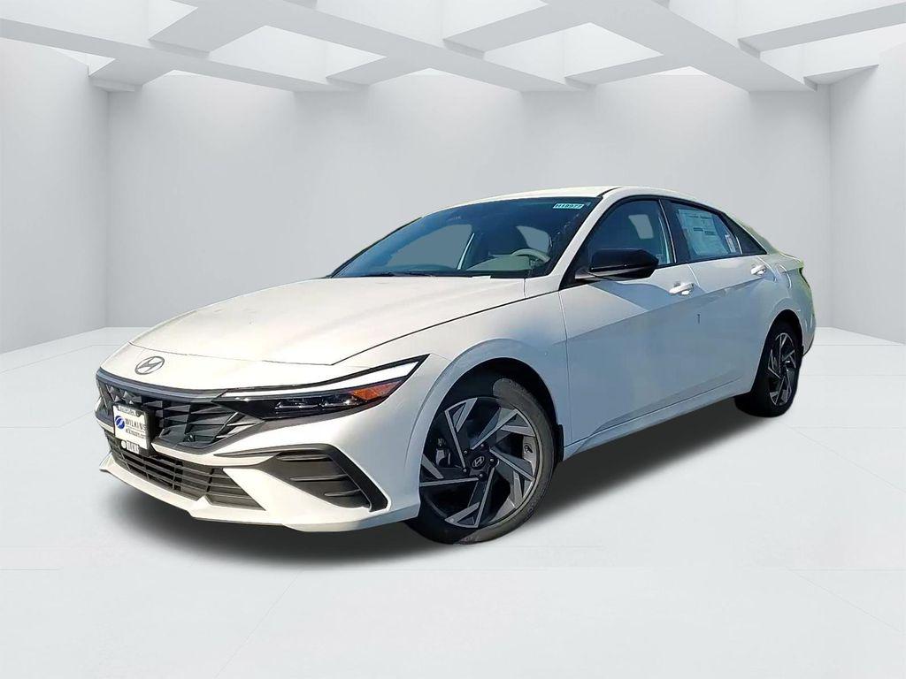 2025 Hyundai Elantra SEL's photo