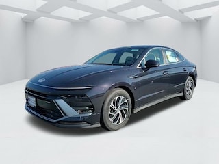 2026 Hyundai Sonata Hybrid Blue Sedan