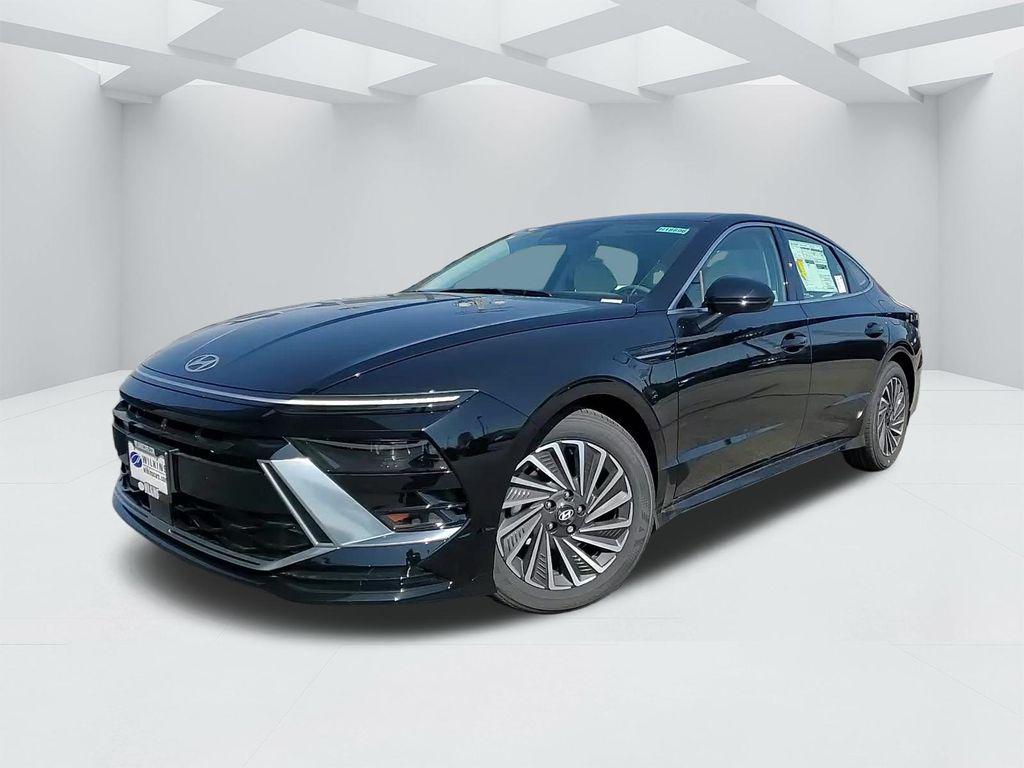 2025 Hyundai Sonata Hybrid SEL's photo
