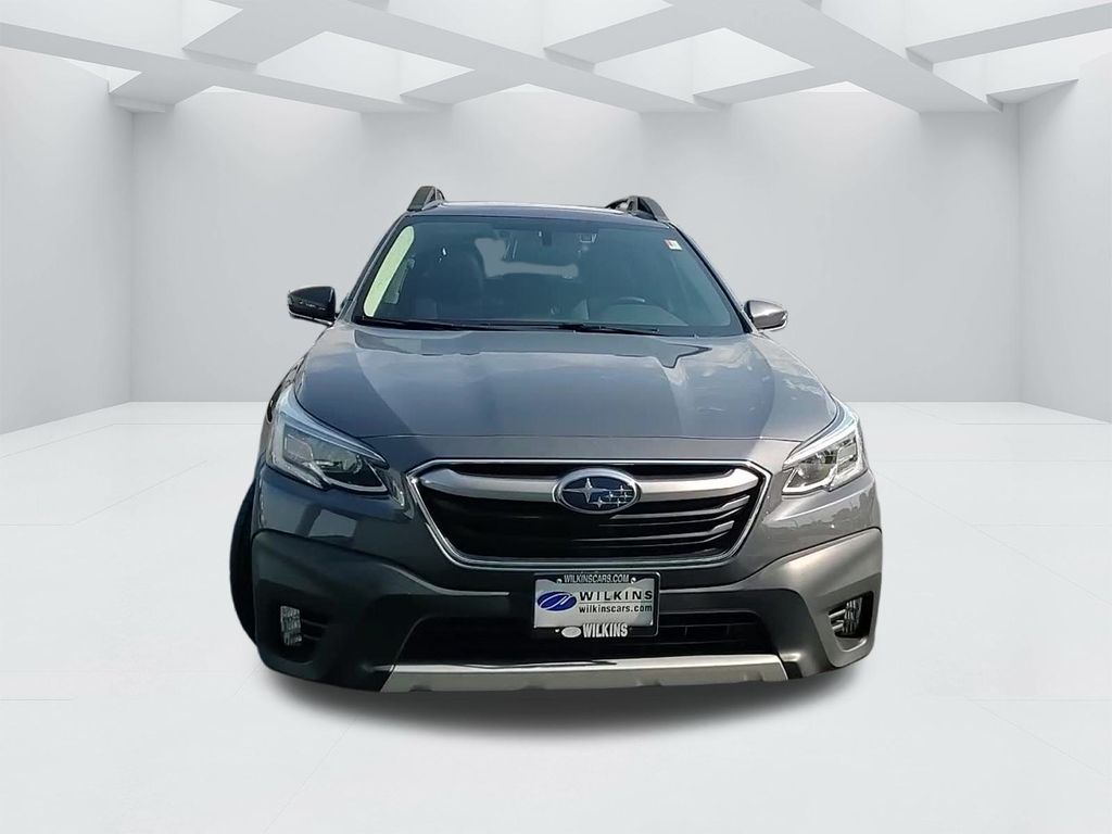 2020 Subaru Outback Limited XT photo 2