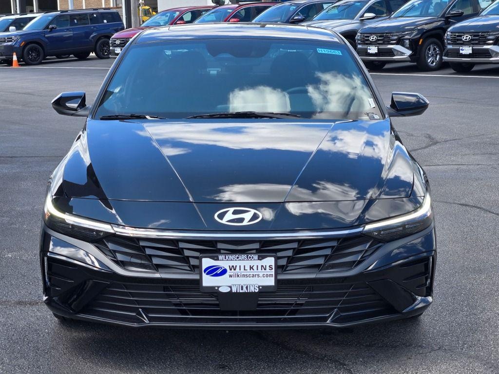 New 2026 Hyundai Elantra SEL Sport Premium Sedan