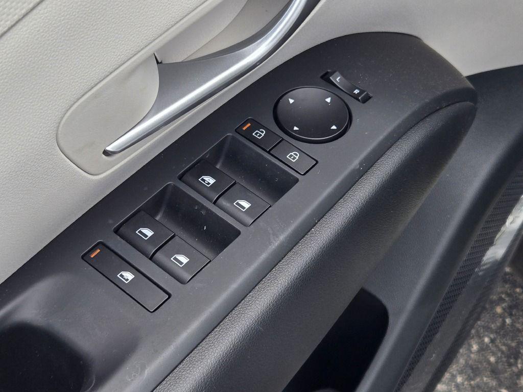 2026 Hyundai Tucson Blue SE - Photo 17