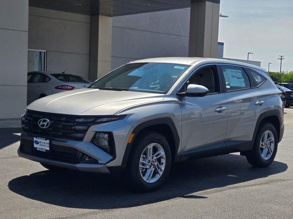 New 2026 Hyundai Tucson SE AWD SUV