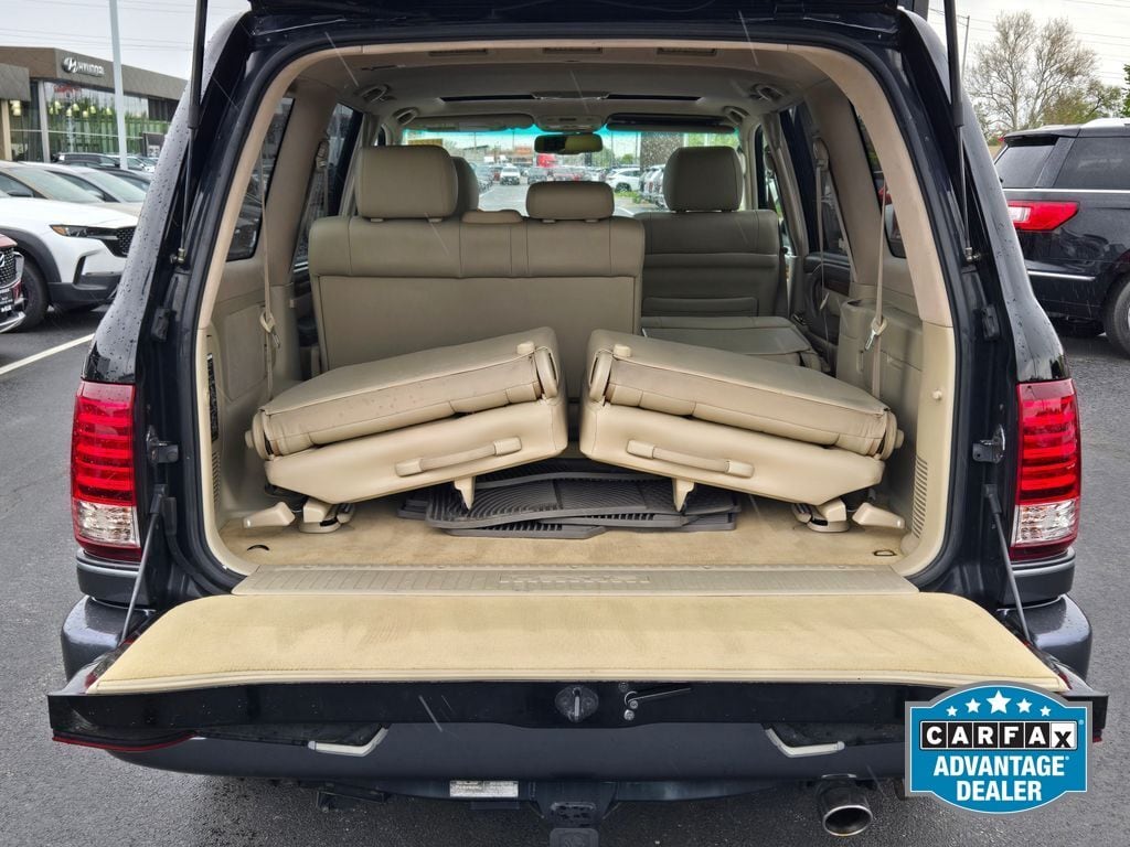 2007 Lexus LX 470 - Photo 16