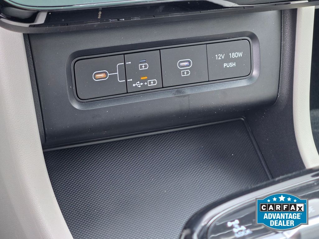2025 Hyundai Tucson Limited - Photo 29