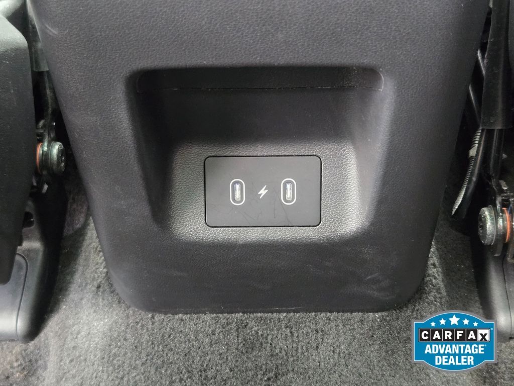 2025 Hyundai Tucson Limited - Photo 18