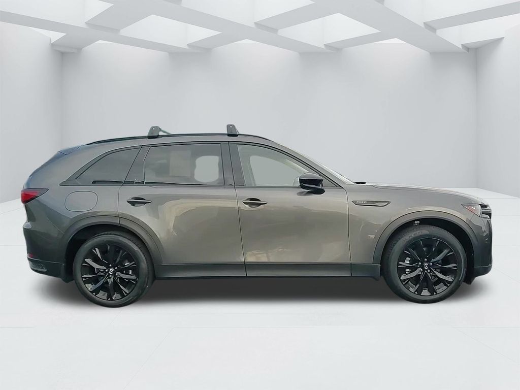 2025 Mazda CX-90 Premium photo 4