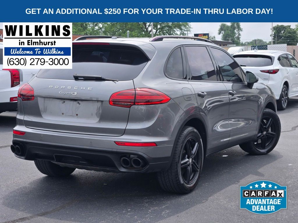 2017 Porsche Cayenne S - Photo 12