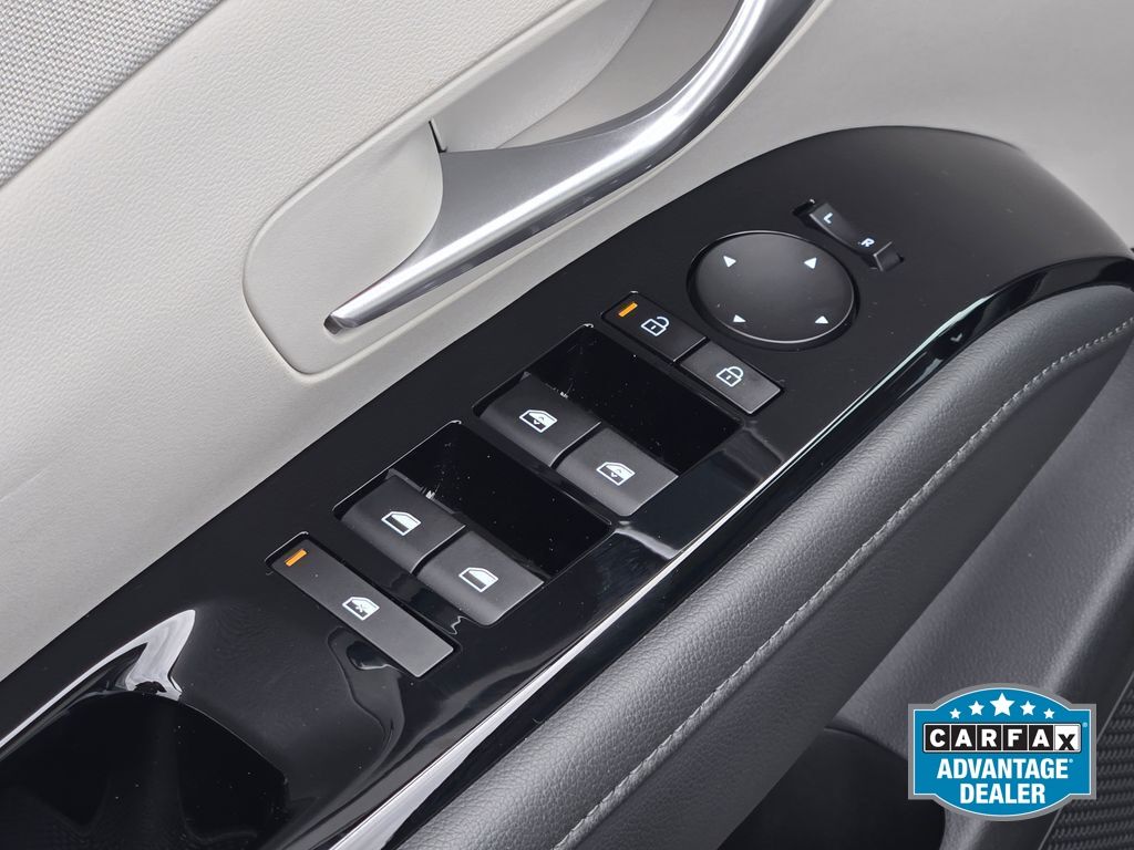 2025 Hyundai Tucson Limited - Photo 21