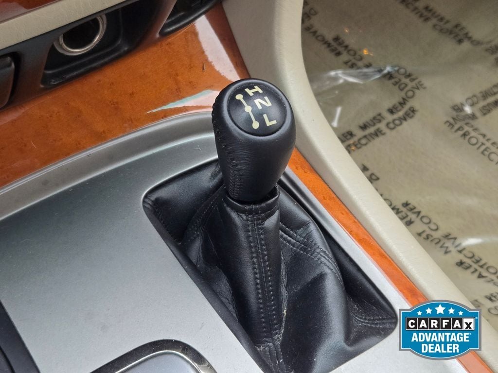 2007 Lexus LX 470 - Photo 31