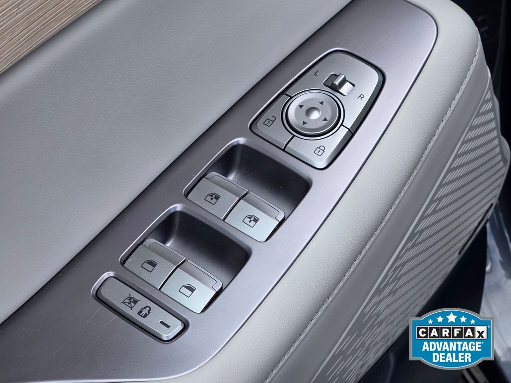 2023 Hyundai Palisade Limited - Photo 24