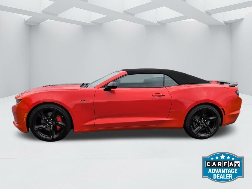 2021 Chevrolet Camaro LT1 - Photo 8