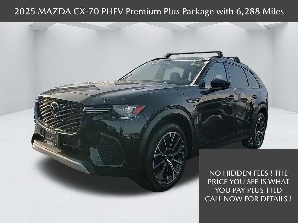 2025 Mazda CX-70 Premium Plus Package's photo