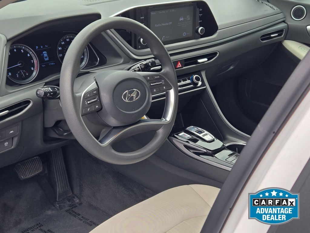 2023 Hyundai Sonata SE - Photo 21