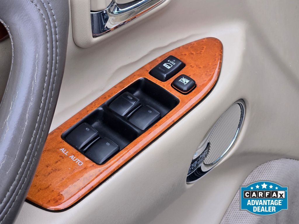 2007 Lexus LX 470 - Photo 22