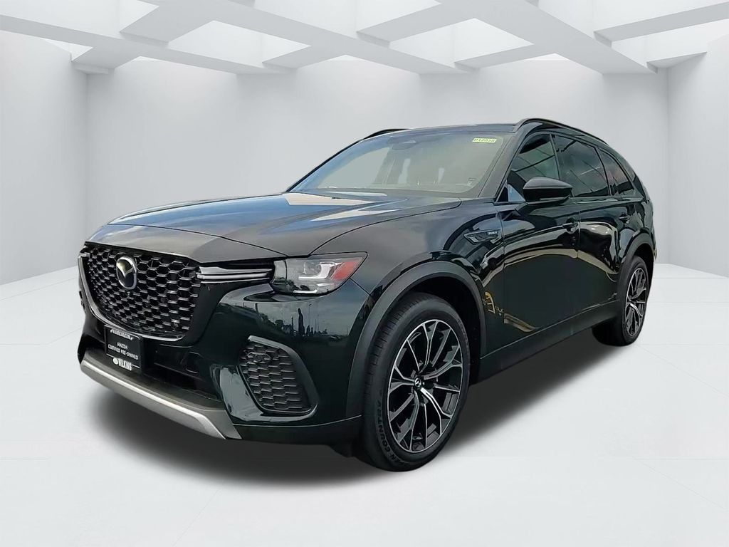 2025 Mazda CX-70 Premium Plus Package's photo