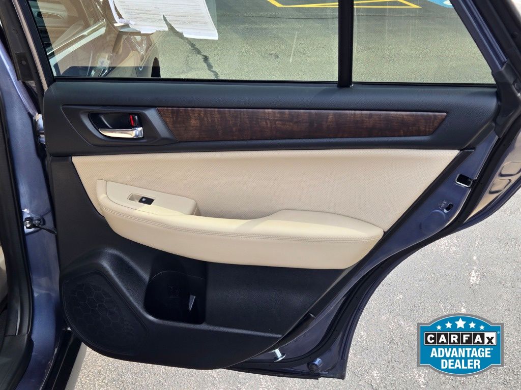 2017 Subaru Outback Limited - Photo 10